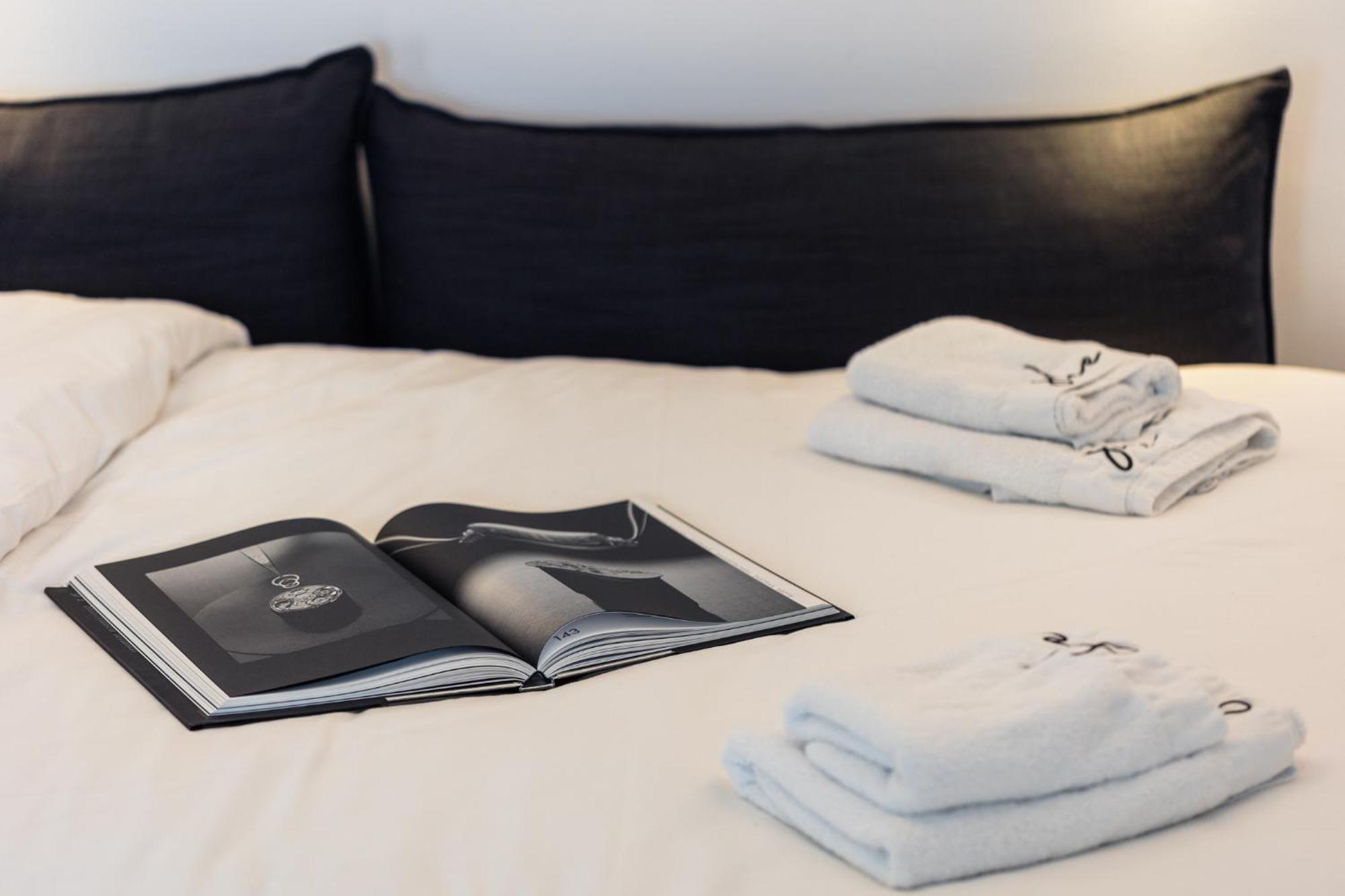 Mykonos Town She Mykonos - The Residencyアパートホテル エクステリア 写真